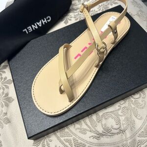 Chanel Nude Sandels